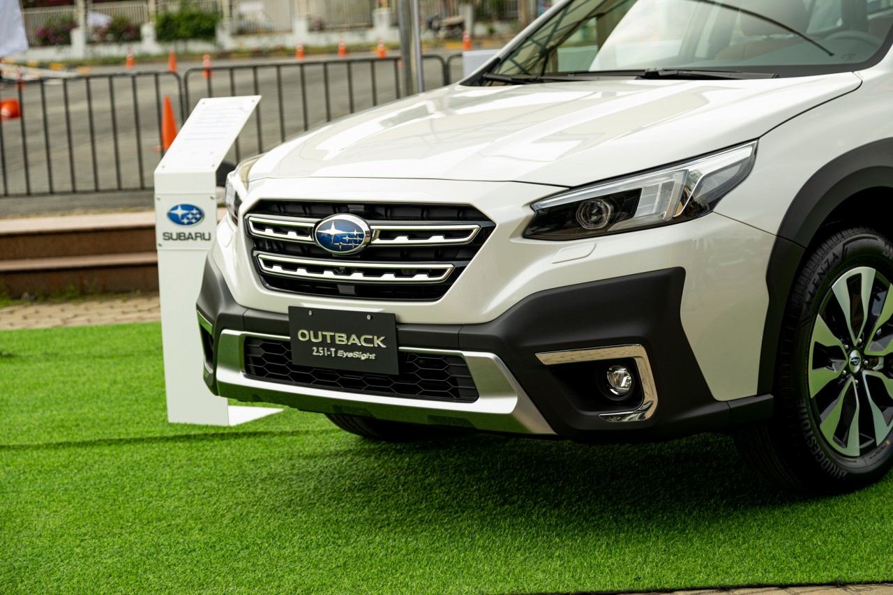 Subaru Outback ra mắt, nhập khẩu Nhật Bản giá bán lên tới 2,099 tỷ đồng