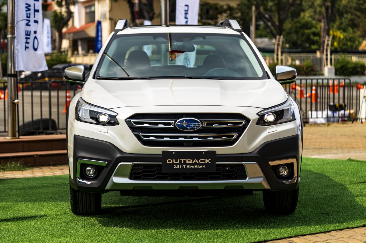 Subaru Outback được ưu đãi lên đến 440 triệu đồng trong tháng 11/2023