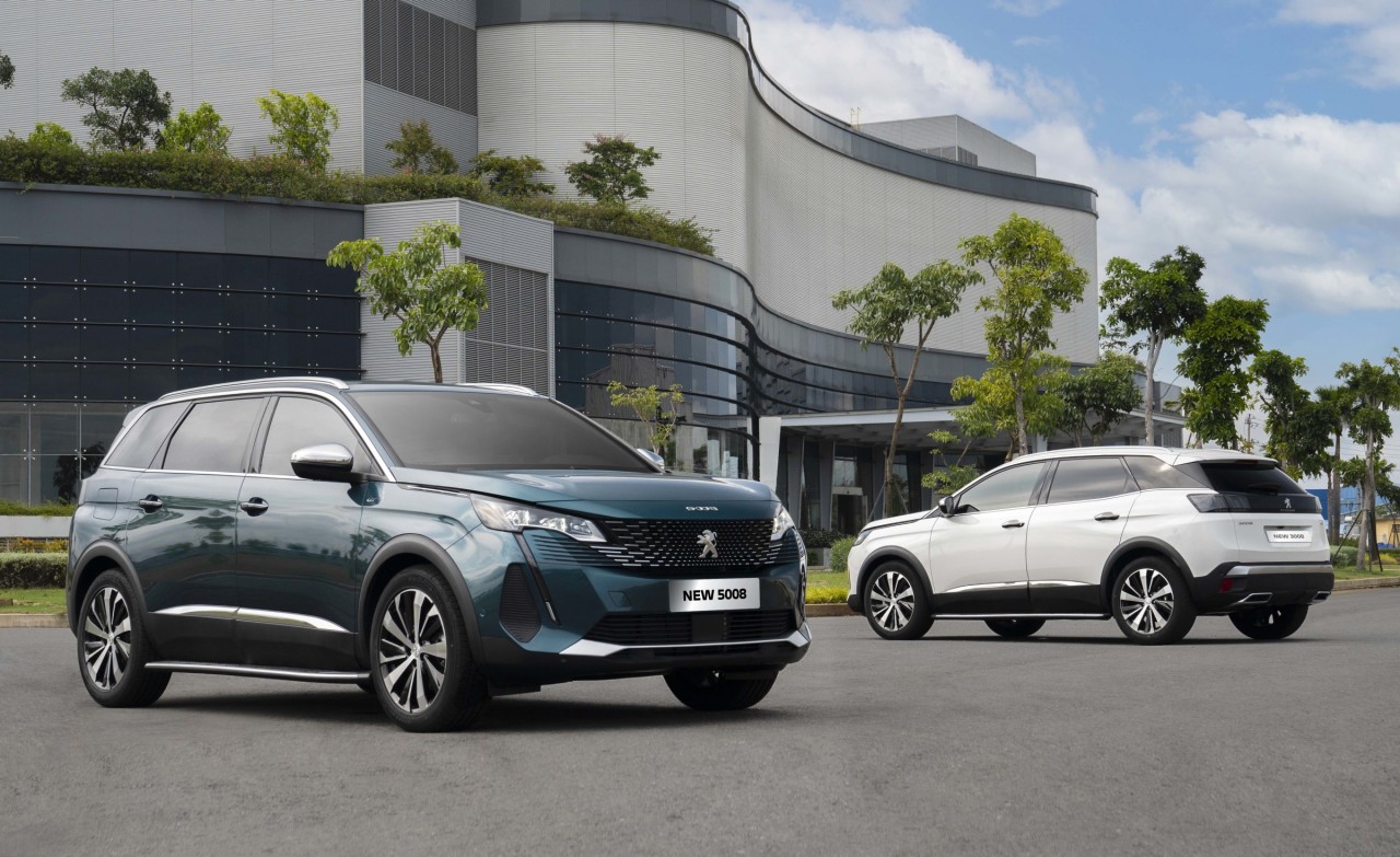 Peugeot giảm giá hàng loạt xe lên tới 45 triệu đồng tại Việt Nam