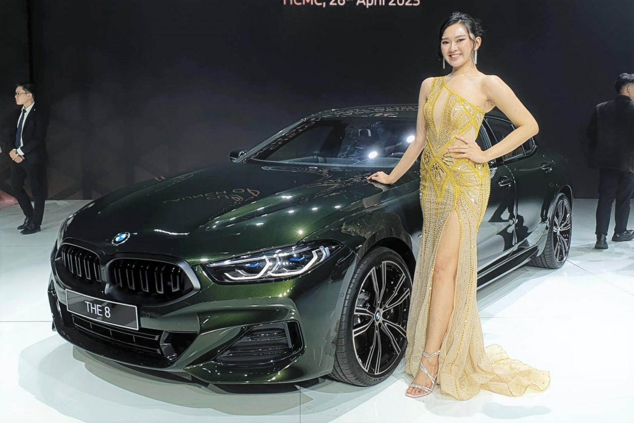 Cận cảnh xe thể thao BMW 8 Series Gran Coupe G16 giá 6,899 tỷ đồng