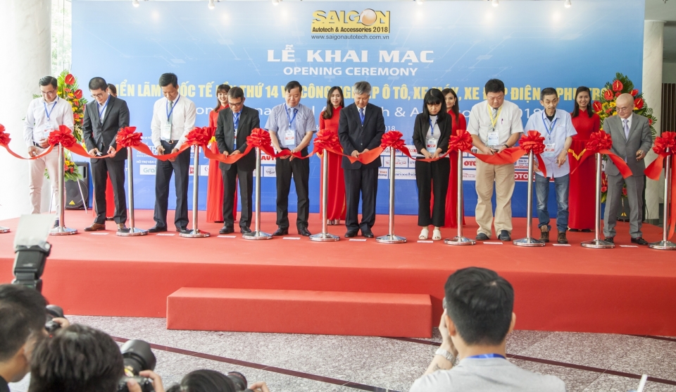 trien lam saigon autotech accessories lan thu 14 chinh thuc khai mac