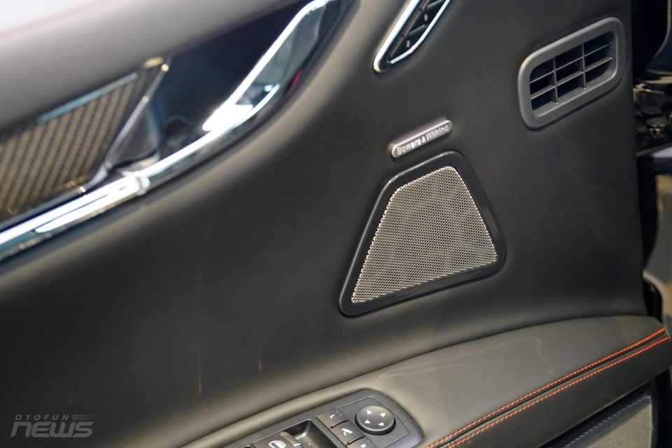 maserati quattroporte gransport gts nerissimo sieu hiem co mat tai viet nam