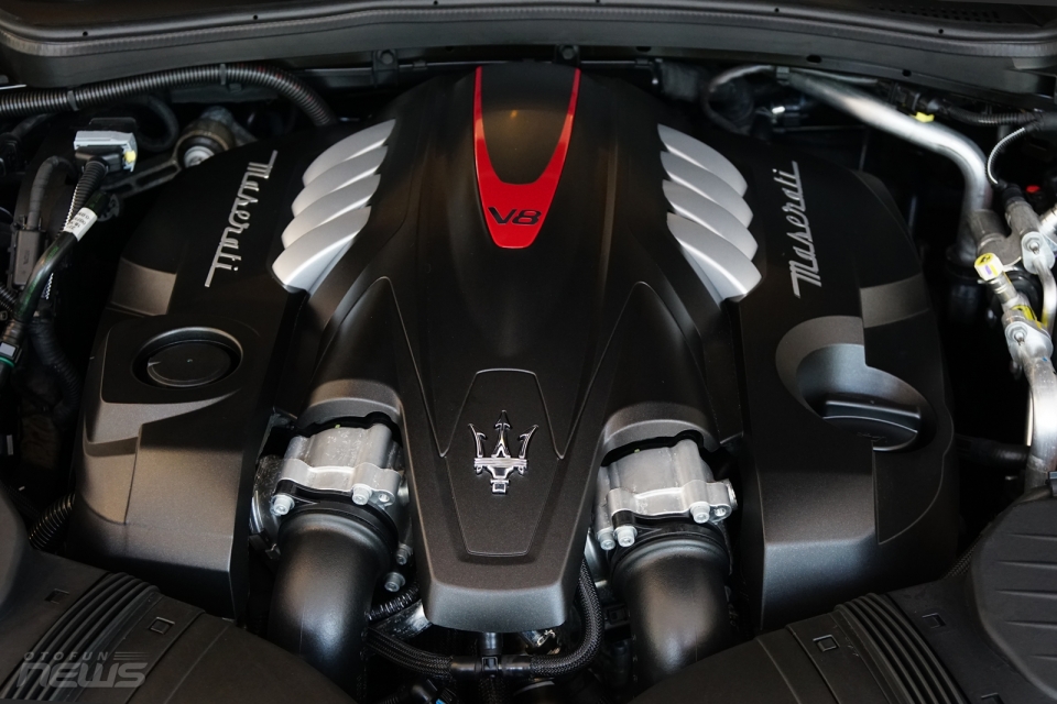 maserati quattroporte gransport gts nerissimo sieu hiem co mat tai viet nam