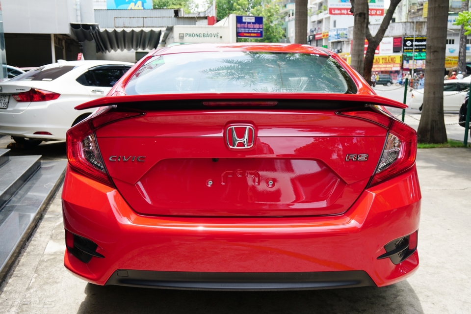 chi tiet phien ban the thao honda civic rs 2019