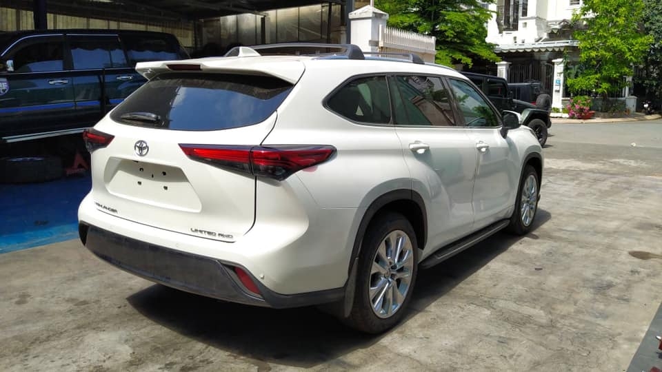 can canh toyota highlander limited 2020 dau tien den viet nam
