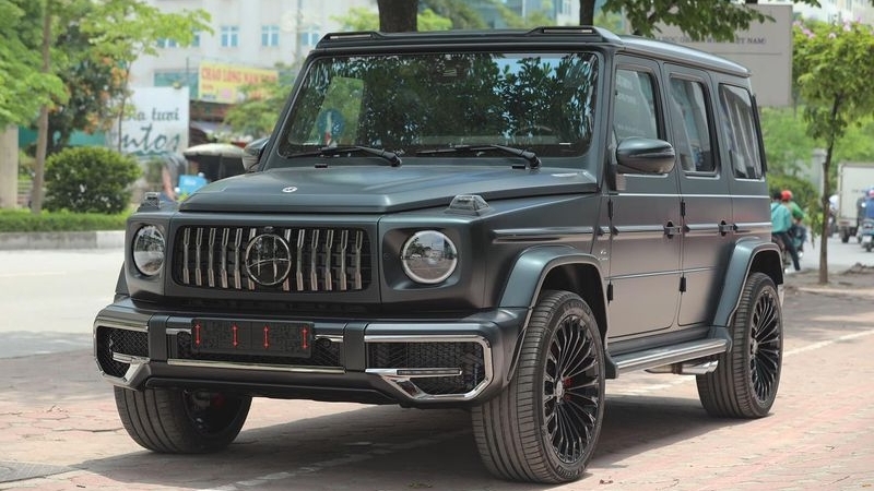 Mercedes-AMG G63 2021 hàng 'độc' về Việt Nam