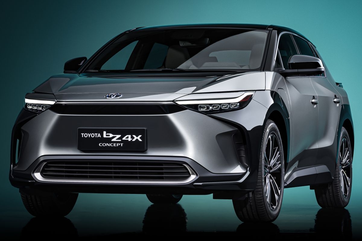 Toyota đặt mục tiêu bán 10,55 triệu xe trong năm tài chính 2021