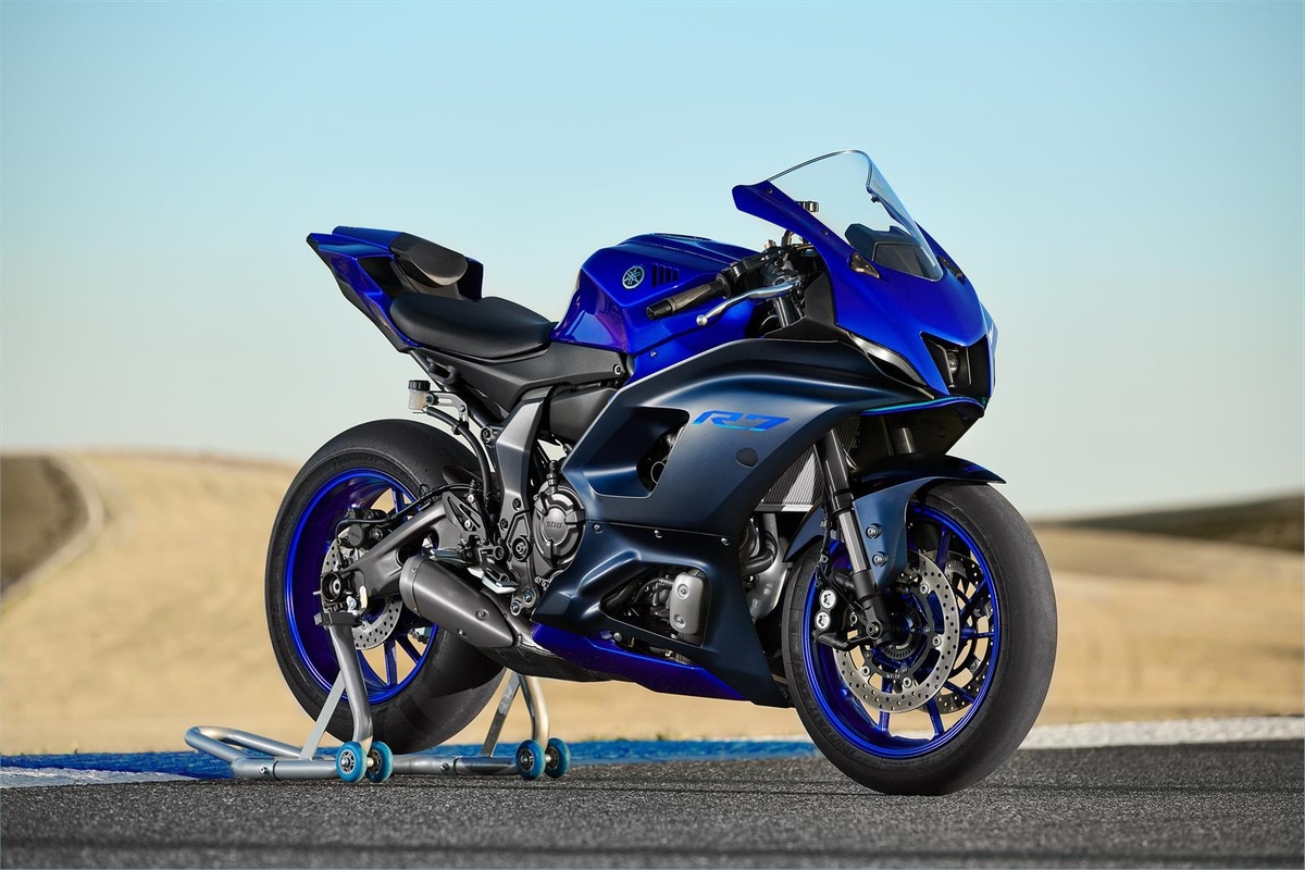 Yamaha ra mắt sportbike YZF-R7 hoàn toàn mới