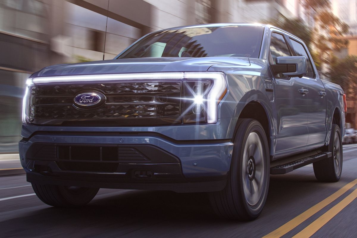 Ford đang sản xuất một loạt xe chạy hoàn toàn bằng điện