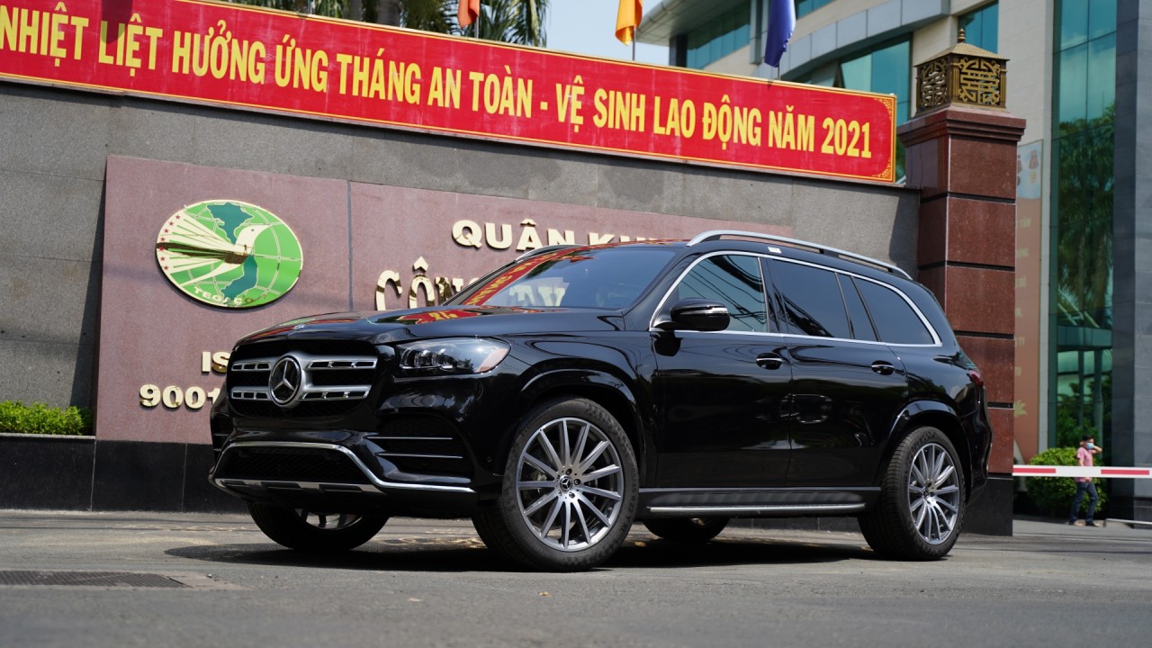 Mercedes-Benz GLS 580 về Việt Nam có giá 9 tỷ đồng