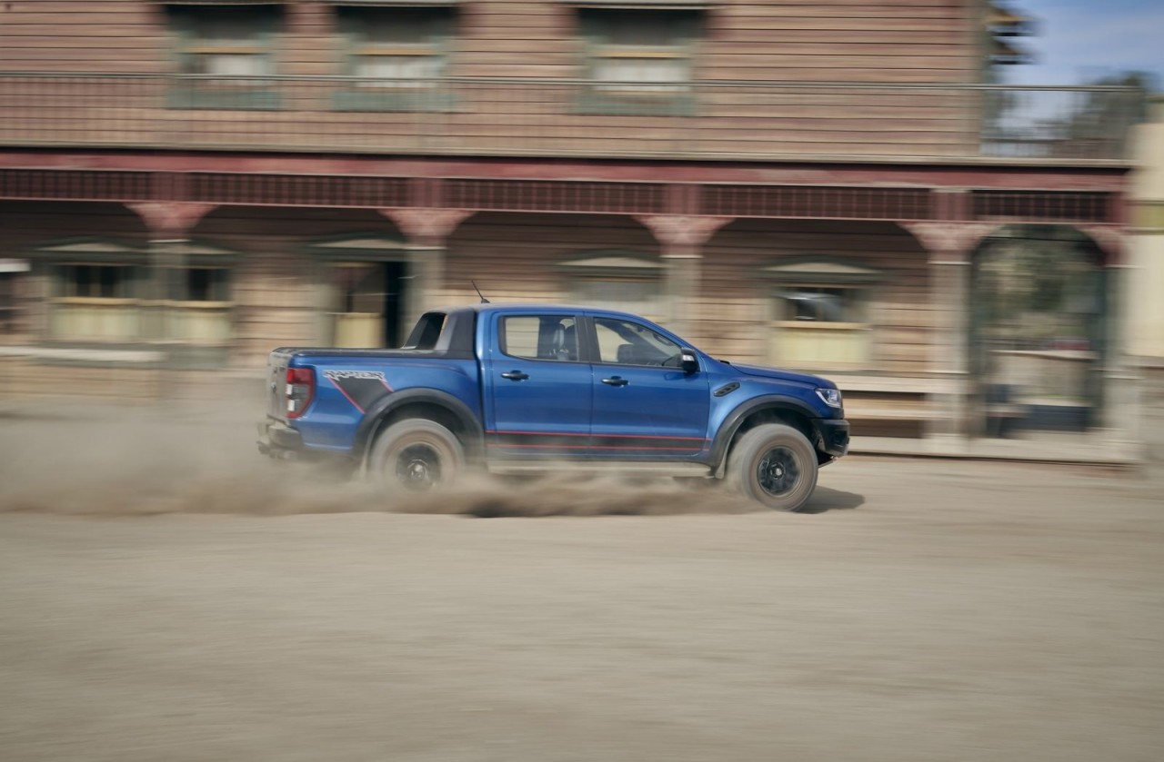 Ford Ranger Raptor Special Edition 2021 ra mắt với ngoại hình ấn tượng