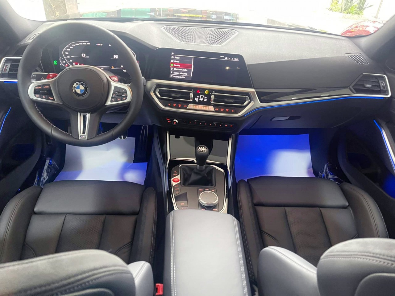 BMW M3 2022 đầu tiên về Việt Nam sử dụng hộp số sàn