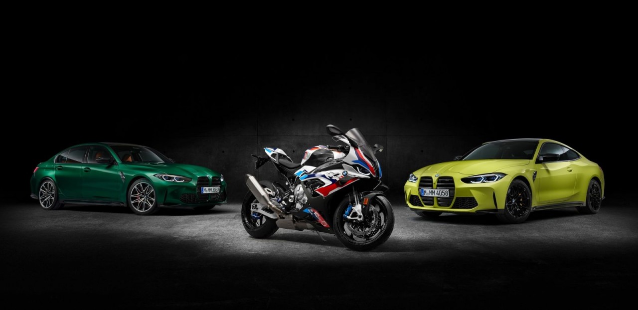 BMW M 1000 RR 2022 ra mắt với số luợng giới hạn