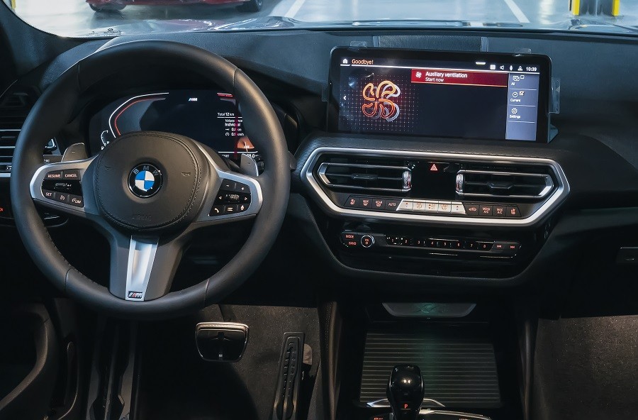 BMW X4 2022 ra mắt tại Việt Nam, giá từ 3,279 tỷ đồng