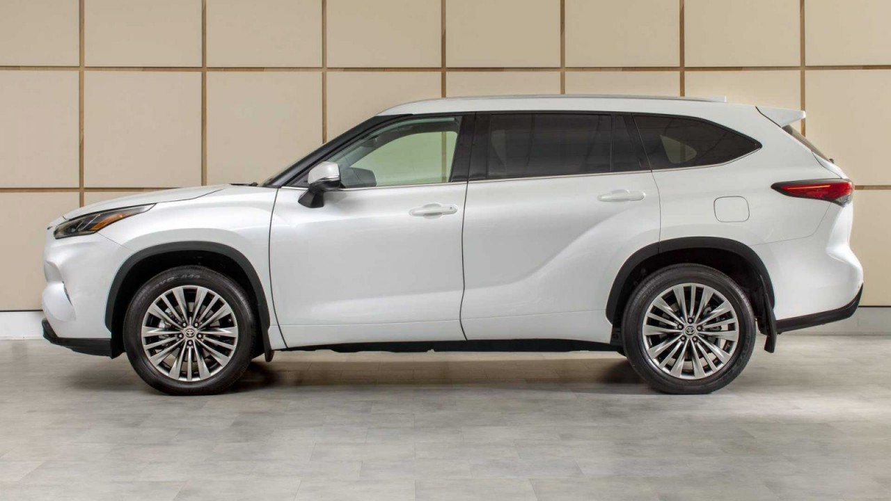 Toyota Highlander 2023 sẽ không dùng động cơ V6