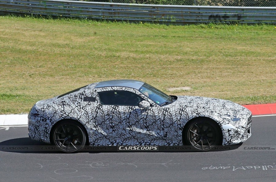 Bắt gặp Mercedes-AMG GT 2023 trên đường thử