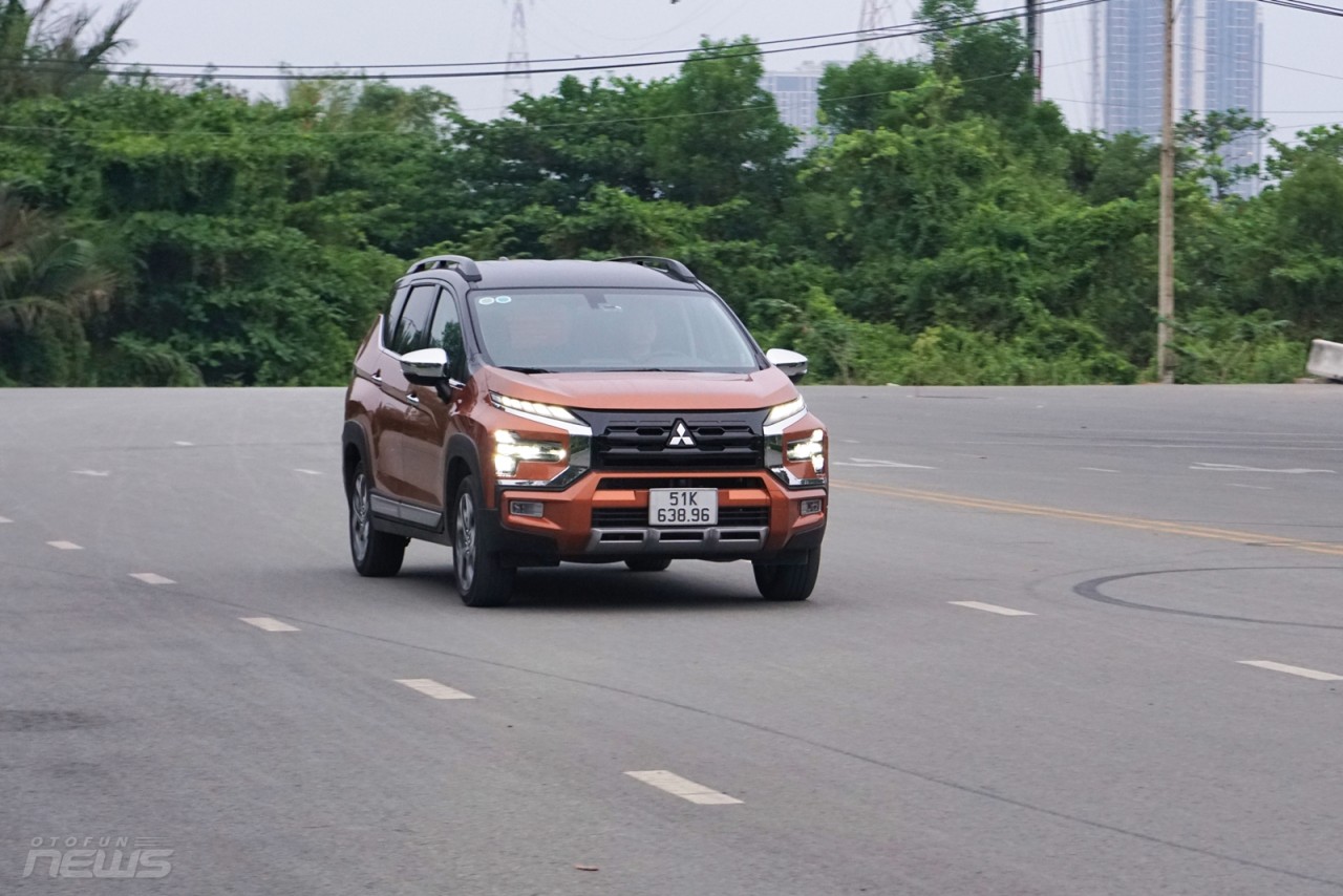 Đánh giá Mitsubishi Xpander Cross 2023