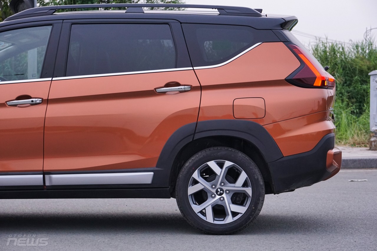 Đánh giá Mitsubishi Xpander Cross 2023: 'Ăn tiền' với tính năng kiểm soát khi vào cua