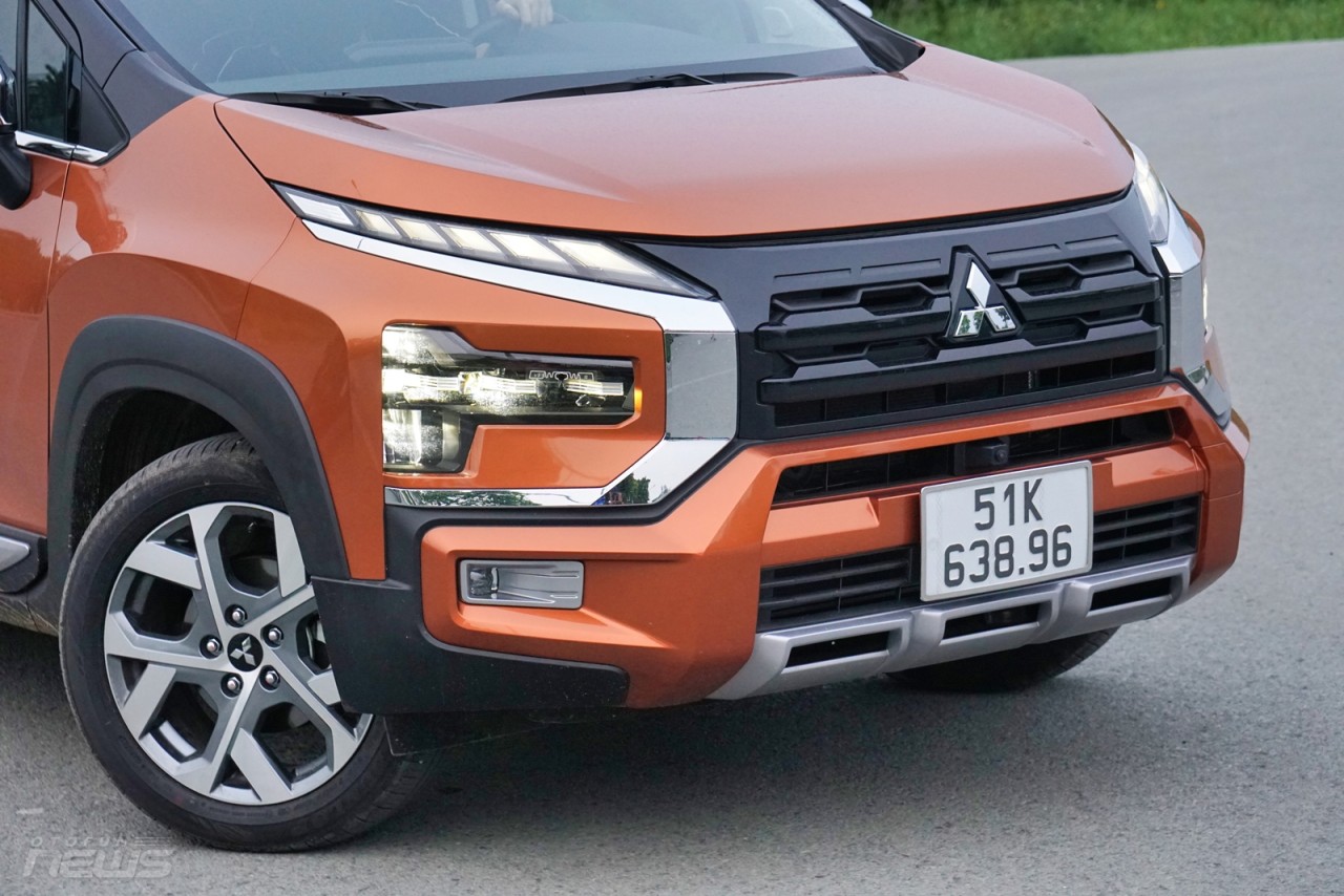 Đánh giá Mitsubishi Xpander Cross 2023: 'Ăn tiền' với tính năng kiểm soát khi vào cua