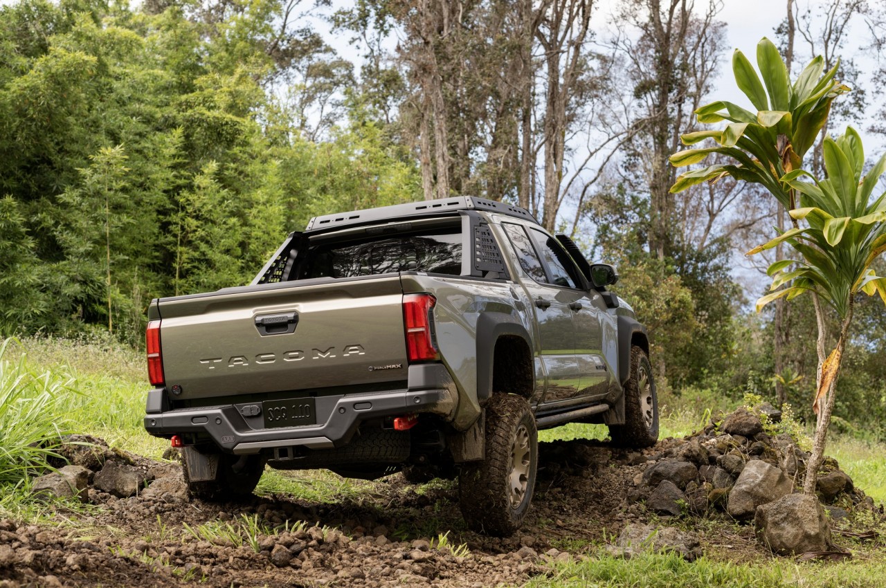 Toyota Tacoma 2024 chính thức trình làng