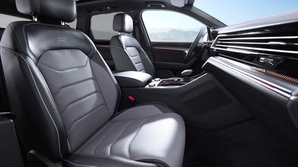 Cận cảnh Volkswagen Touareg 2024 vừa được ra mắt