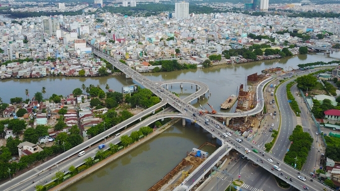 TP Hồ Chí Minh: Hai nhánh cầu vượt Nguyễn Văn Cừ - Võ Văn Kiệt được thông xe sớm