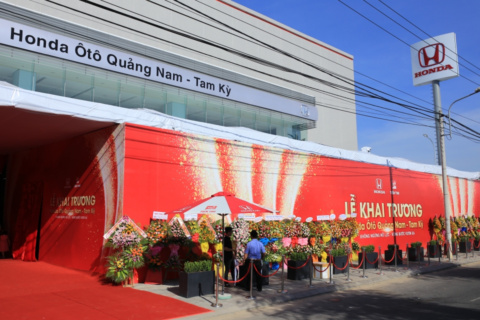 honda viet nam khai truong dai ly honda o to thu 35