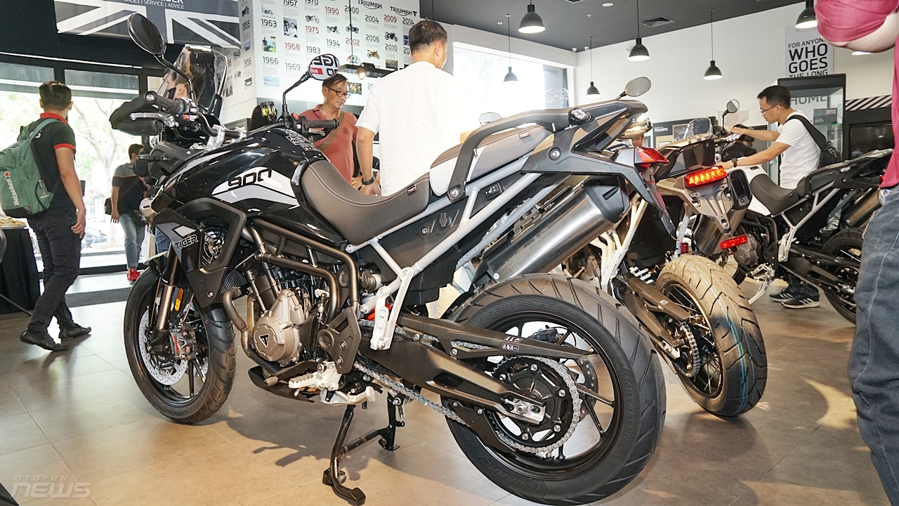 triumph tiger 900 2020 ra mat voi gia tu 369 trieu dong