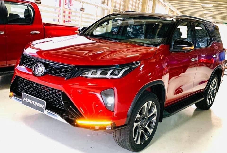 anh thuc te toyota fortuner legender vua duoc ra mat