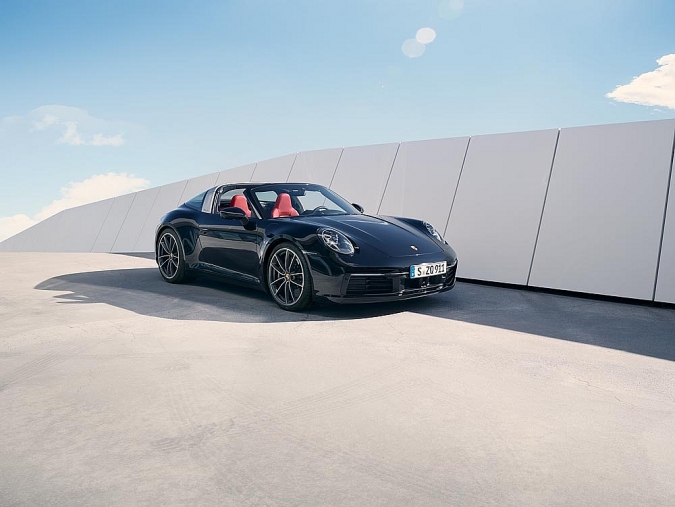 Porsche 911 Targa 2020 có giá 8,24 tỷ đồng tại Việt Nam