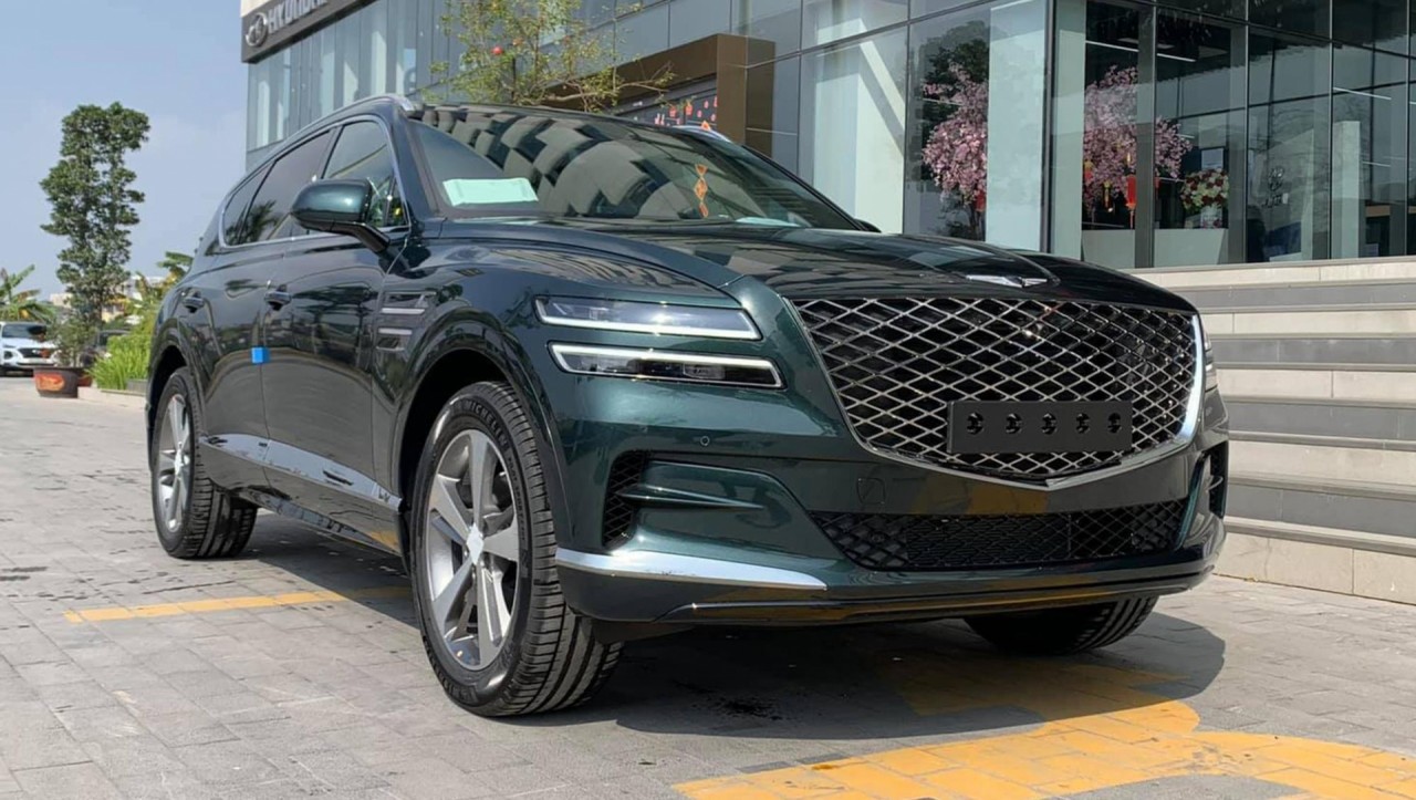 Genesis GV80 được đại lý Hyundai chào bán với giá 3,95 tỷ đồng