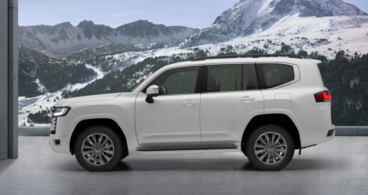 Toyota Land Cruiser 2022 đã “cháy hàng” tại Việt Nam