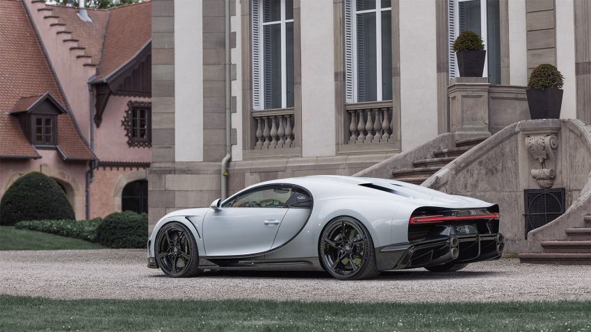 Bugatti Chiron Super Sport ra mắt, đạt tốc độ 'cất cánh' 440 km/h
