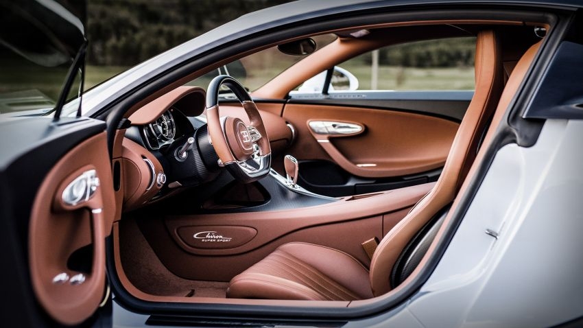 Bugatti Chiron Super Sport ra mắt, đạt tốc độ 'cất cánh' 440 km/h
