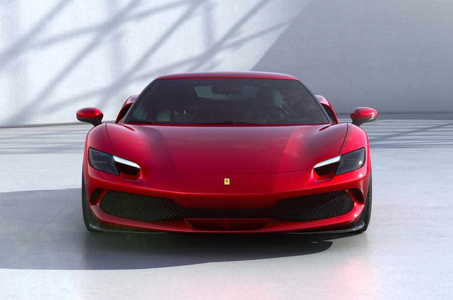 Ferrari 296 GTB chỉ sử dụng động cơ V6 hybrid nhưng có công suất lên đến 819 mã lực Ferrari 296 GTB chỉ sử dụng động cơ V6 hybrid nhưng có công suất lên đến 819 mã lực