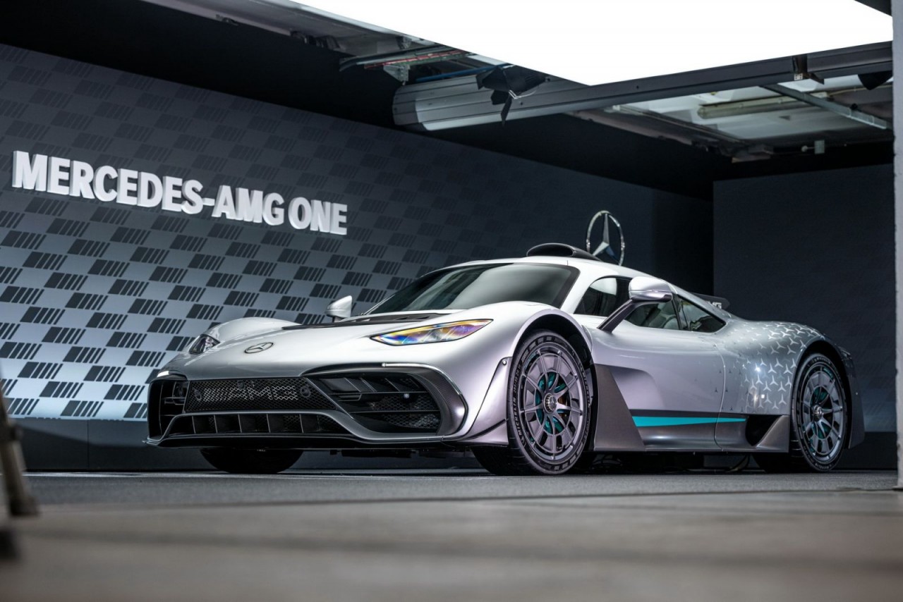 Mercedes-AMG ONE 2023 ra mắt, xe đua đường phố mạnh 1.049 mã lực