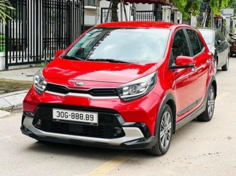 Kia Morning đeo biển 'tứ quý' được rao bán với giá 700 triệu đồng