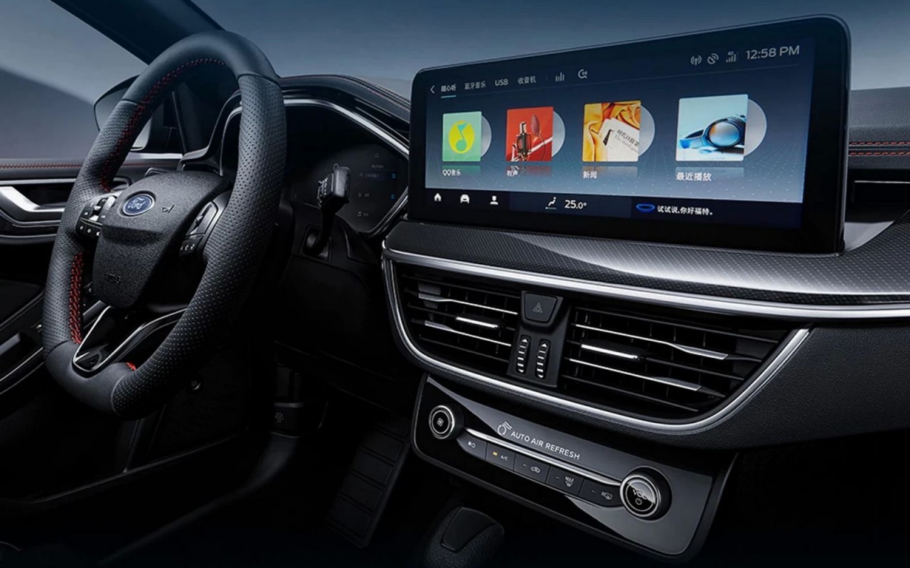 Ford Focus 2023 ra mắt tại Trung Quốc