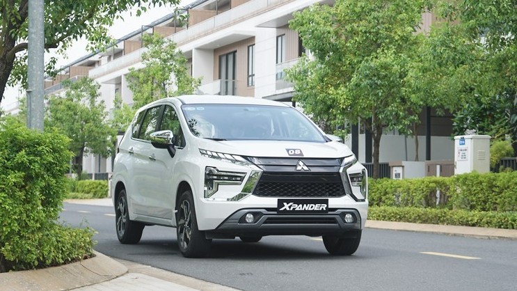 Lý do Mitsubishi Xpander dễ dàng vượt mặt Toyota Veloz