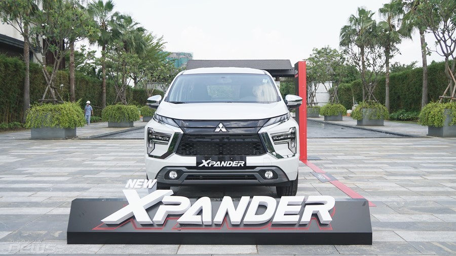 Cận cảnh Mitsubishi Xpander 2022 phiên bản cao cấp AT Premium