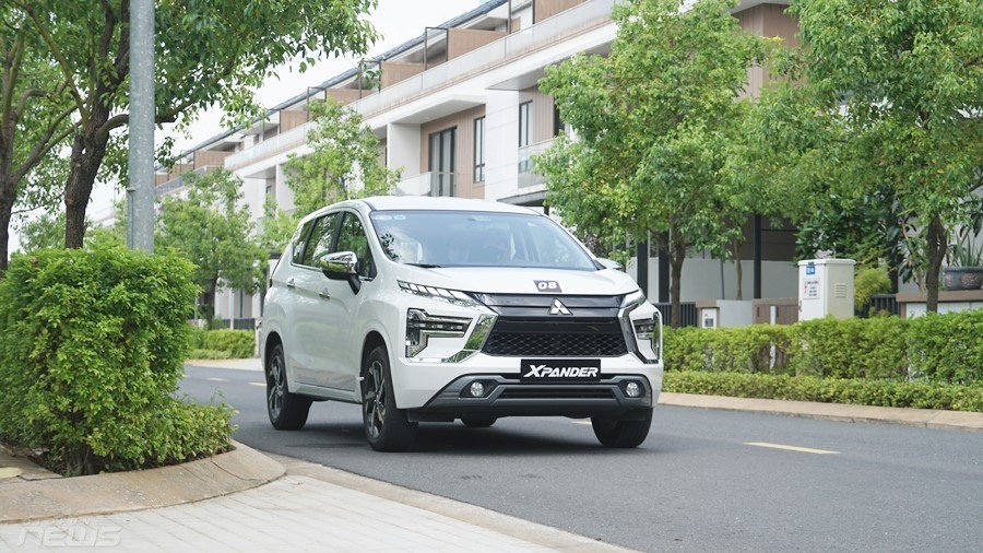 Lý do doanh số Mitsubishi Xpander dễ dàng vượt mặt Toyota Veloz Lý do doanh số Mitsubishi Xpander dễ dàng vượt mặt Toyota Veloz