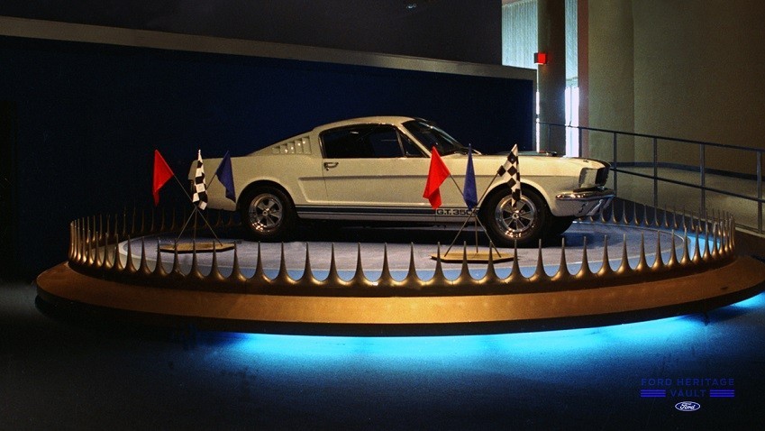 Ford Heritage Vault lưu trữ 100 năm lịch sử của Ford Motor