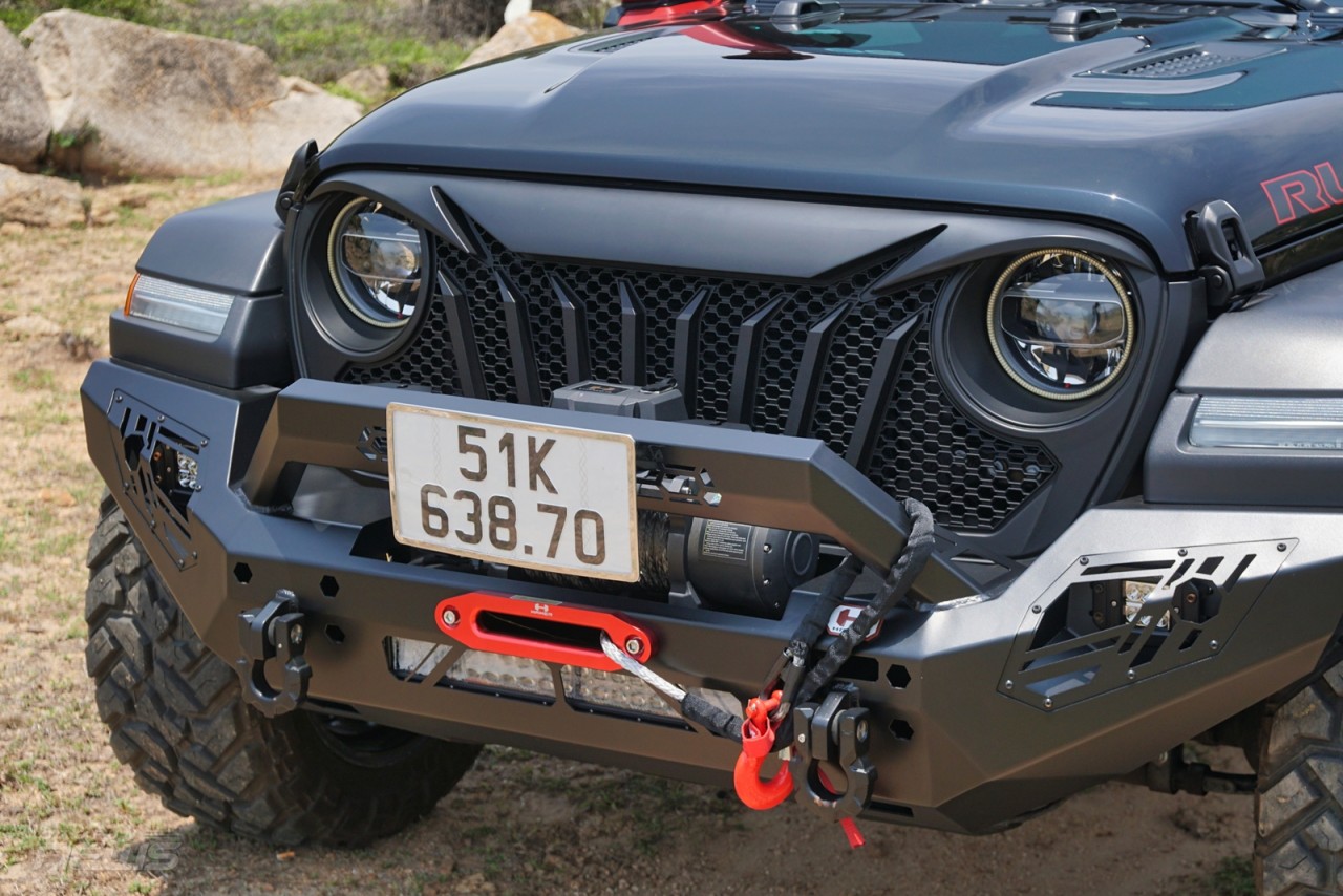 Jeep Gladiator 2023: Mẫu bán tải không dành cho số đông