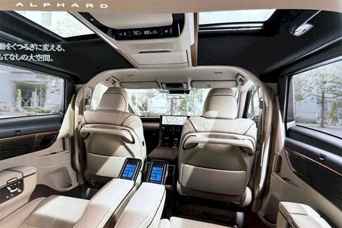 Toyota Alphard 2024 lộ giá bán cận ngày ra mắt