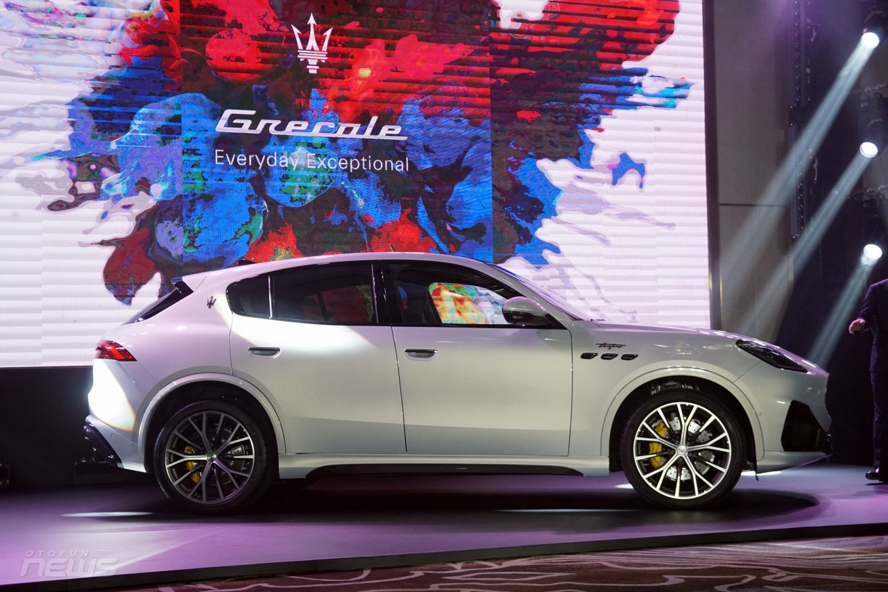 Cận cảnh Maserati Grecale Trofeo giá 7,5 tỷ đồng Cận cảnh Maserati Grecale Trofeo giá 7,5 tỷ đồng