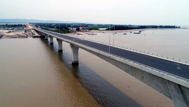 Dự án đường ô tô vượt biển dài nhất Việt Nam có nhiều khiếm khuyết