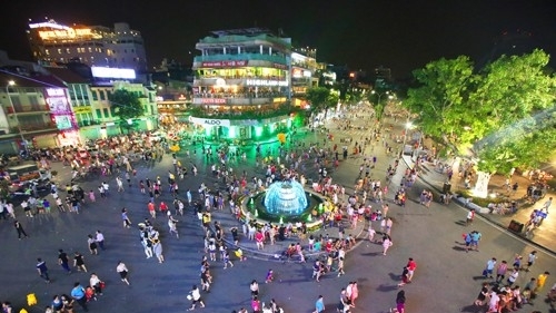 Hà Nội: Quận Hoàn Kiếm đề xuất chỉ mở phố đi bộ vào tối cuối tuần