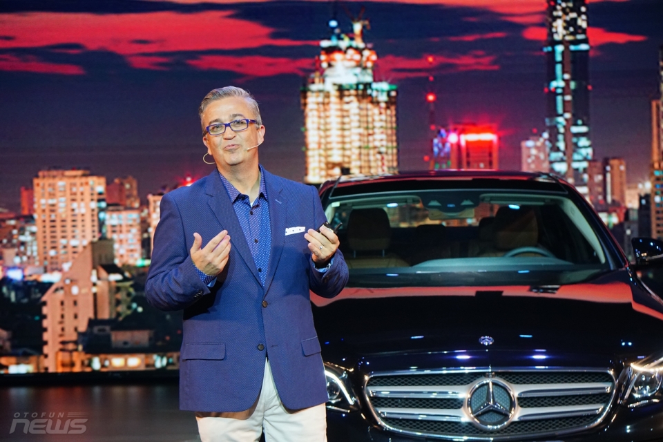 trien lam mercedes benz fascination lan thu 9 chinh thuc dien ra 17352