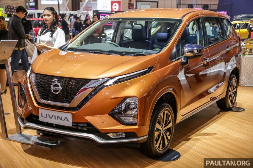 nissan livina ra mat anh em song sinh cua mitsubishi xpander