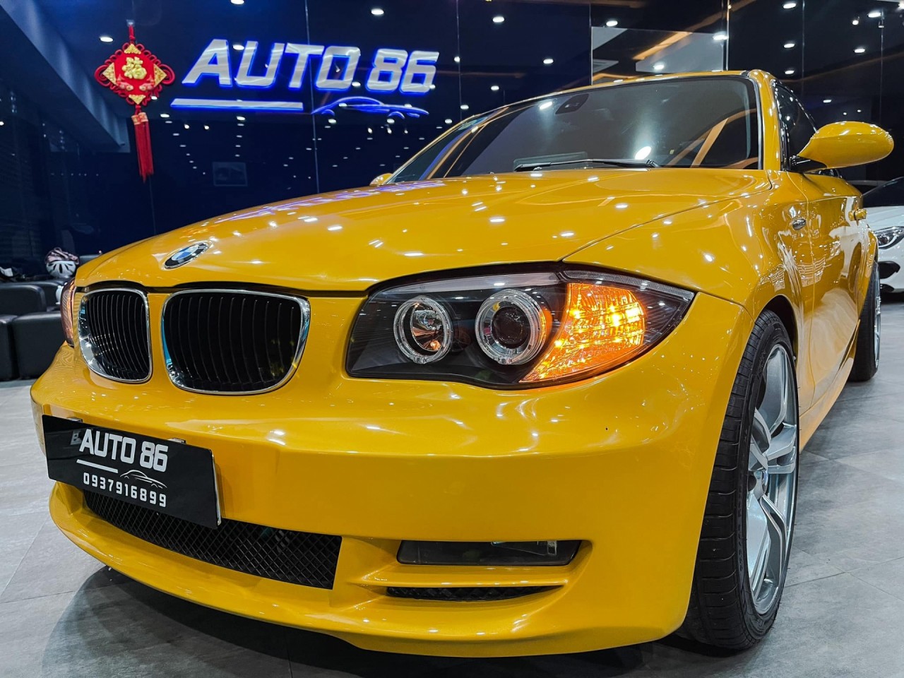 Hàng hiếm 'BMW128i Coupe' lên sàn với giá 790 triệu đồng
